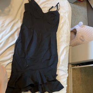 Bought for sorority recruitment. Did not wear.